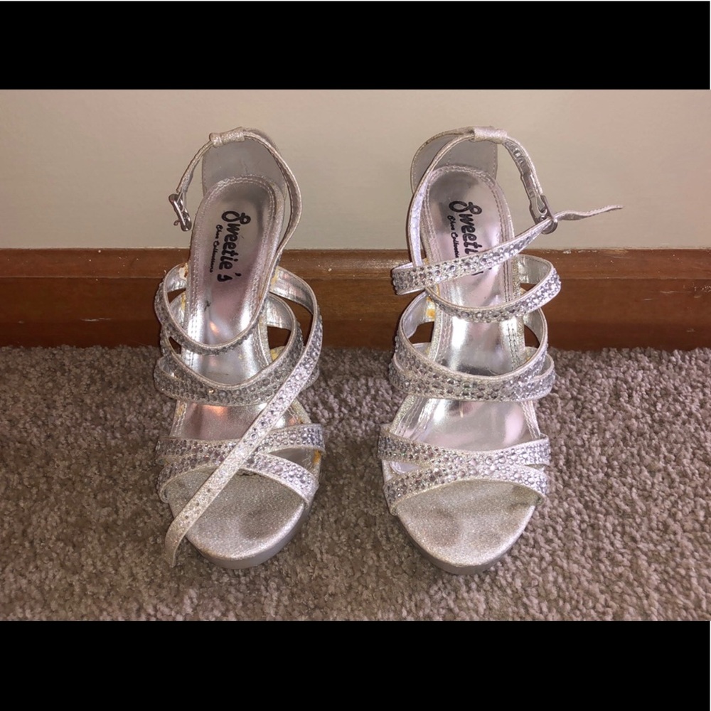 Prom shoes